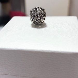 Pandora Accessories - Pandora flower charm Pandora Accessories - Pandora flower charm
